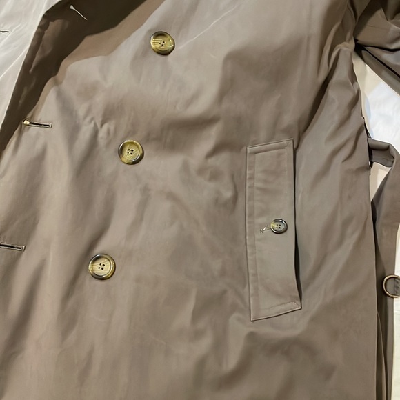 . Burberry Mens Trench coat size 44R AUTHENTIC - Picture 10 of 16